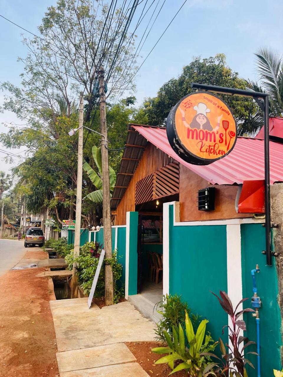 Alass Ga For Pets Lovers Trincomalee Exterior foto
